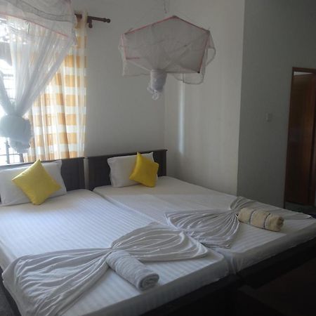 Wh Beach Resort Weligama Exterior foto