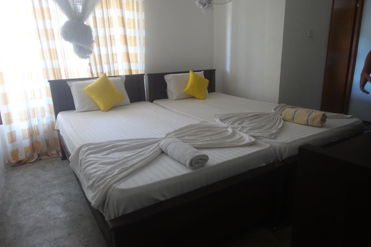 Wh Beach Resort Weligama Exterior foto